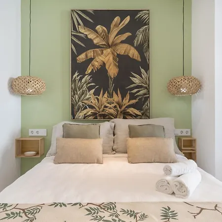 Ξενοδοχείο με διαμερίσματα The Banana Tree 2 9 4*